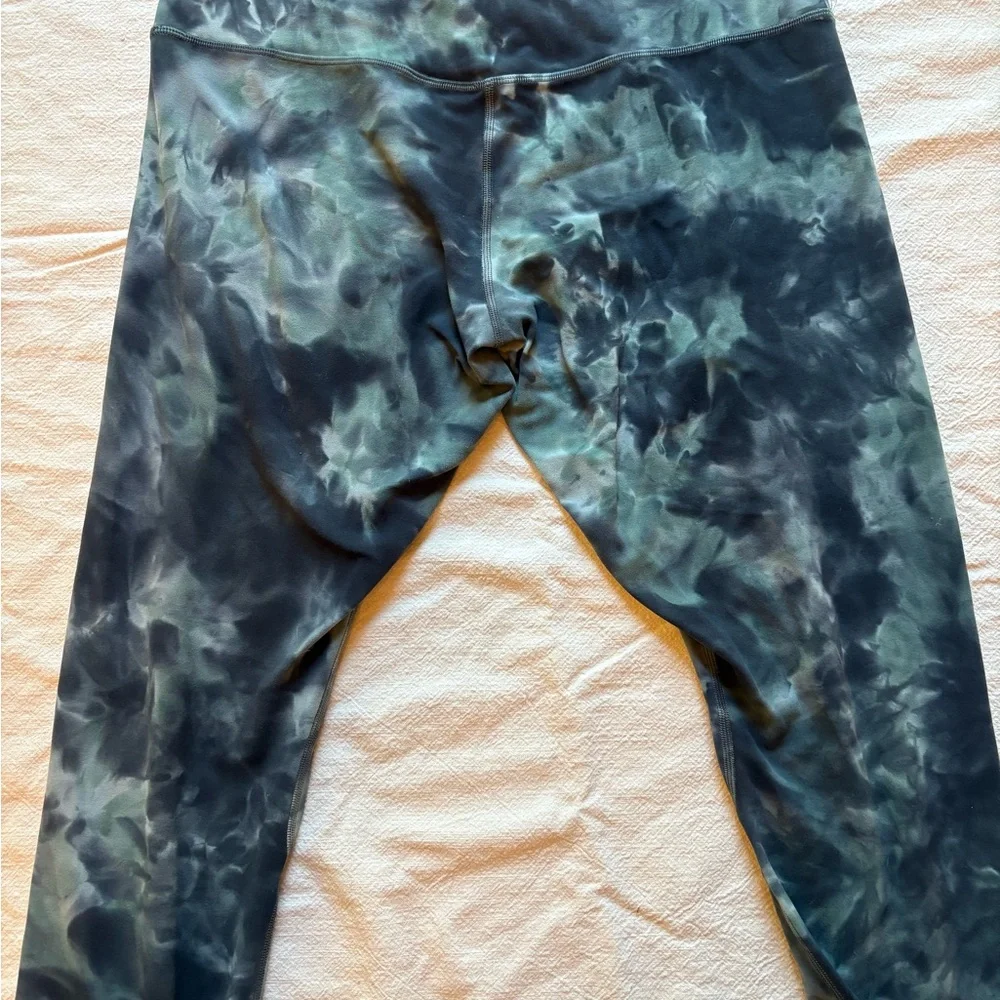 lululemon athletica Black and Charcoal Tie-Dye High-Rise Leggings